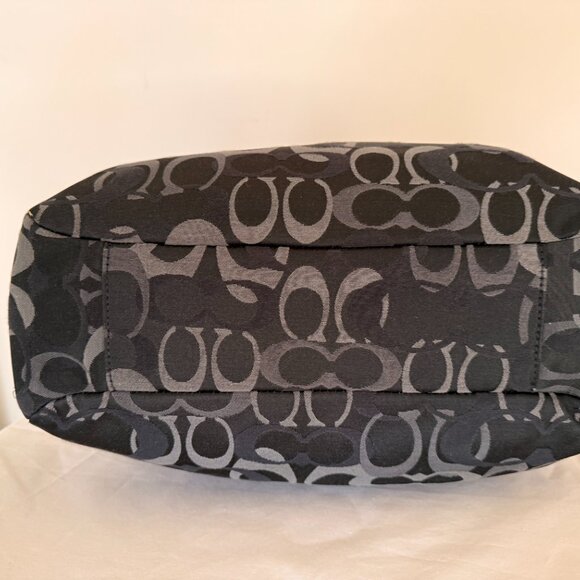 Authentic Coach Signature Shoulder Bag – Black/Grey, 13" x 8.5" x 6" - Picture 7 of 12